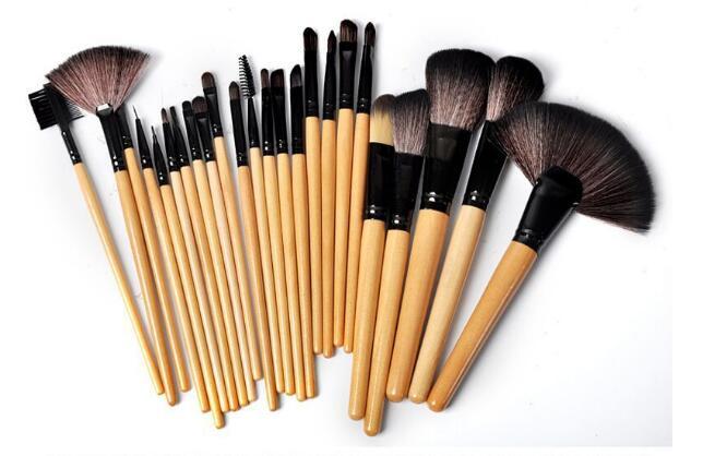 LuxeBlend™ 24-Piece Makeup Brush Set
