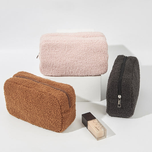 VelvetPlush Travel Cube Bag – Ultra-Soft Teddy Plush, Multi-Purpose, Modern Design